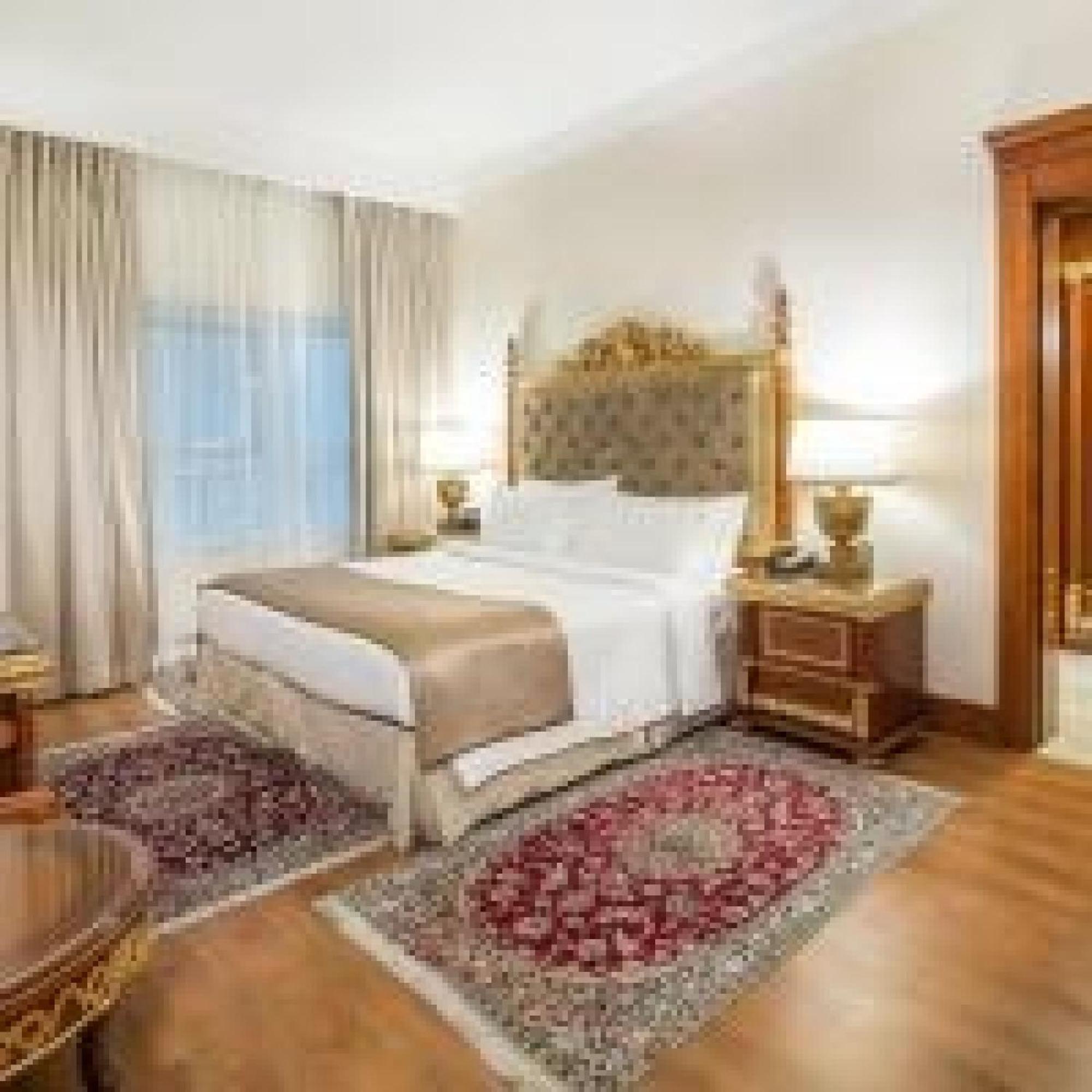 Dancenter Luxury International 5*