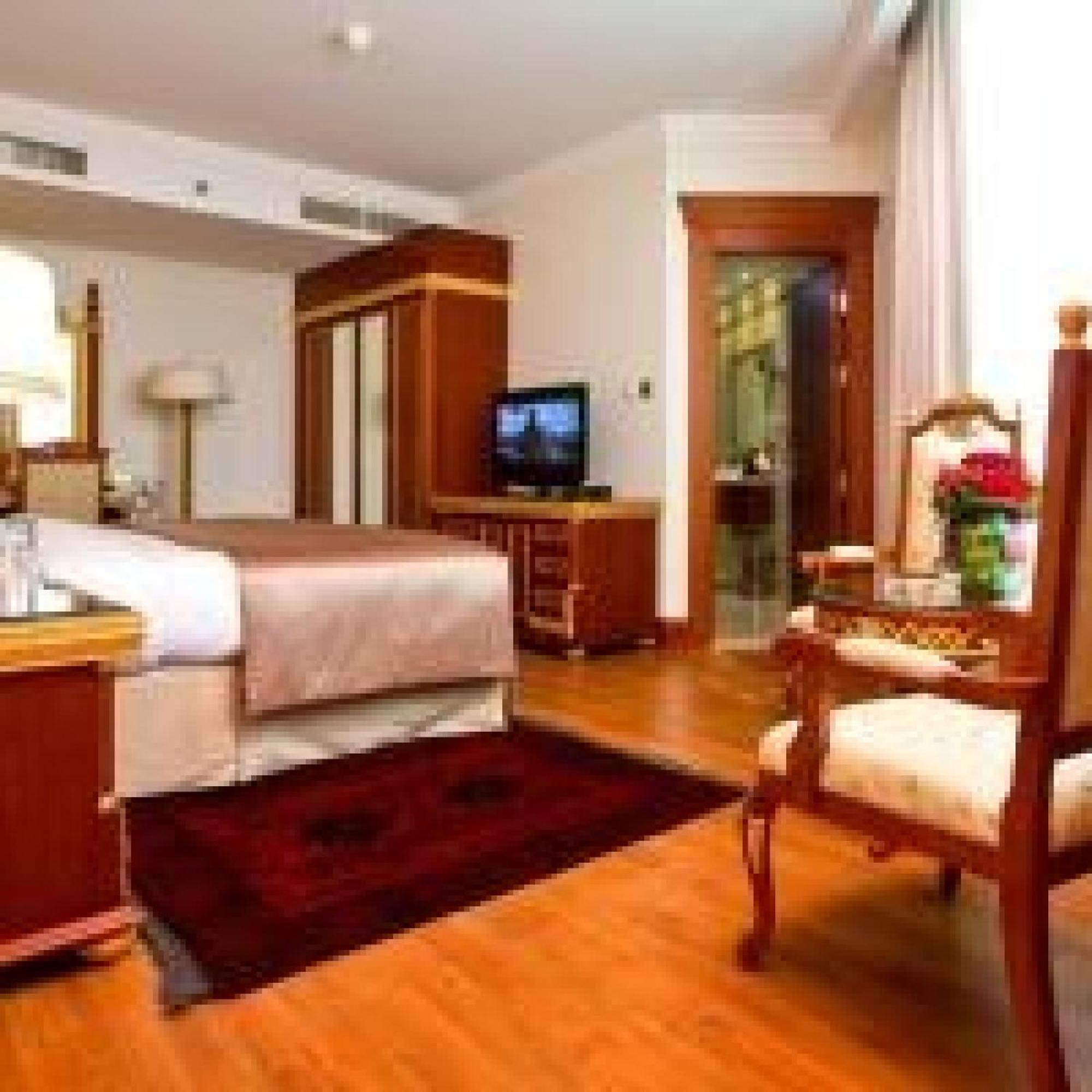 Dancenter Luxury International Dubai