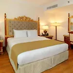 Dancenter Luxury Holiday International Dubai