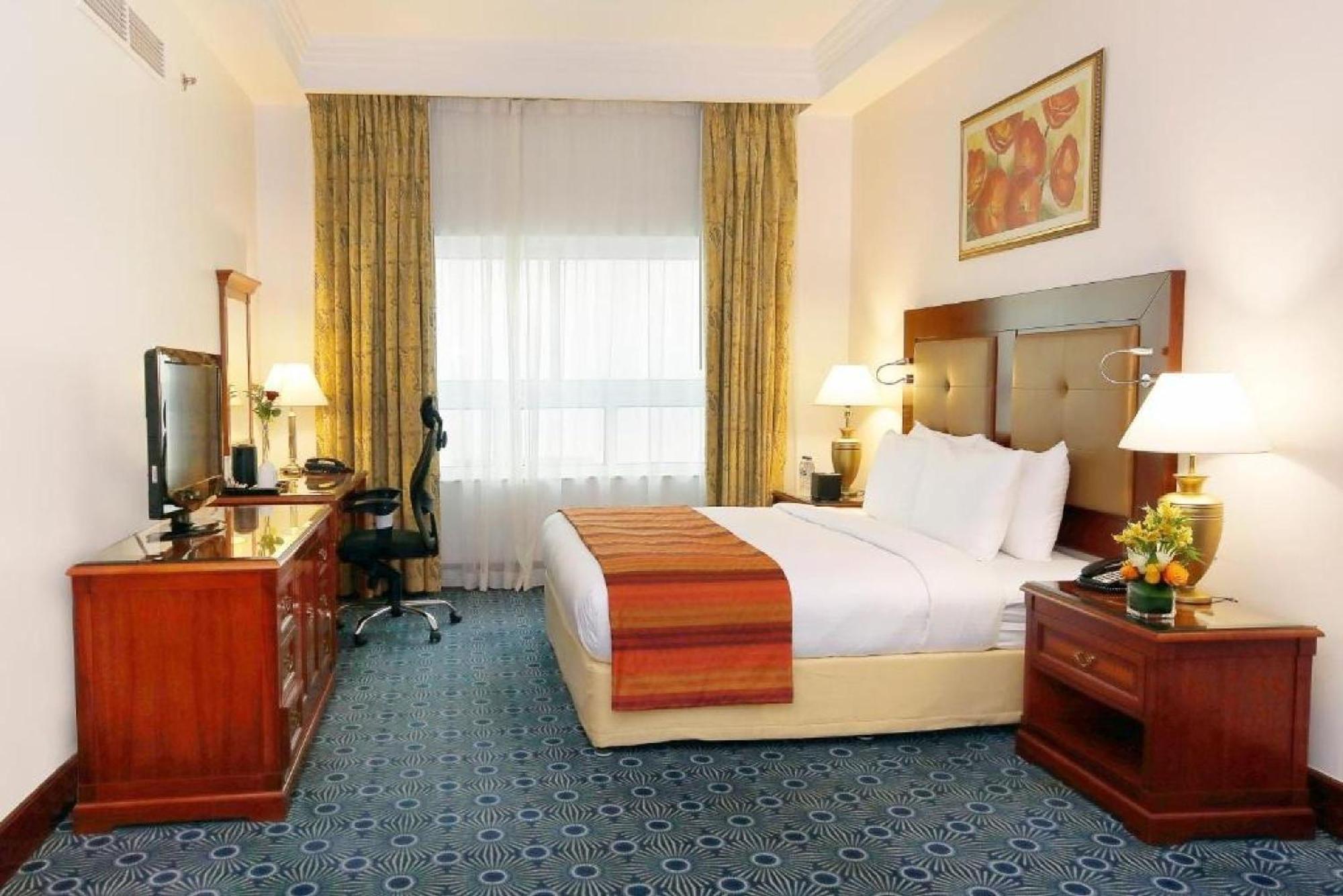 Dancenter Luxury International Dubai