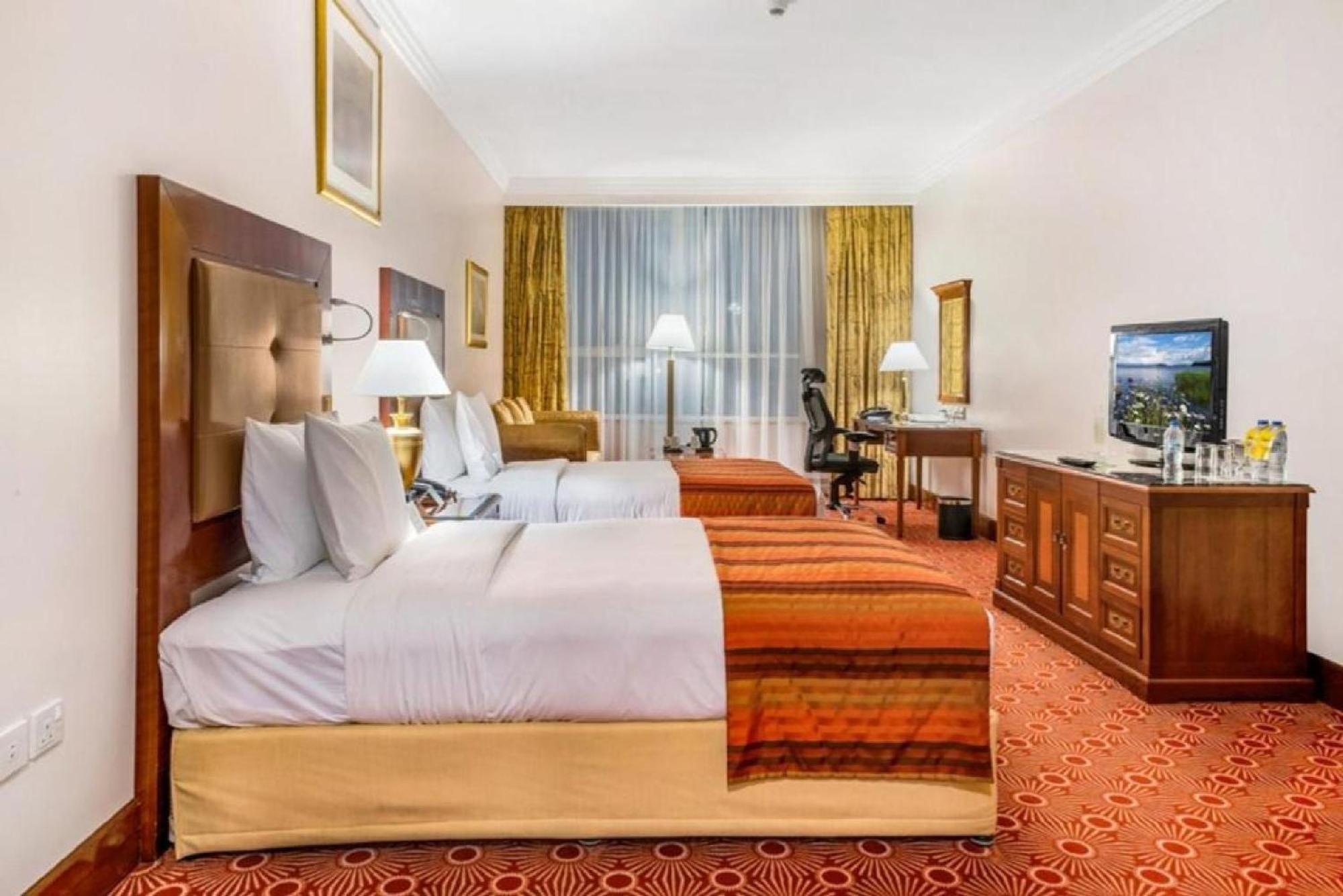 Hotel Dancenter Luxury International 5*