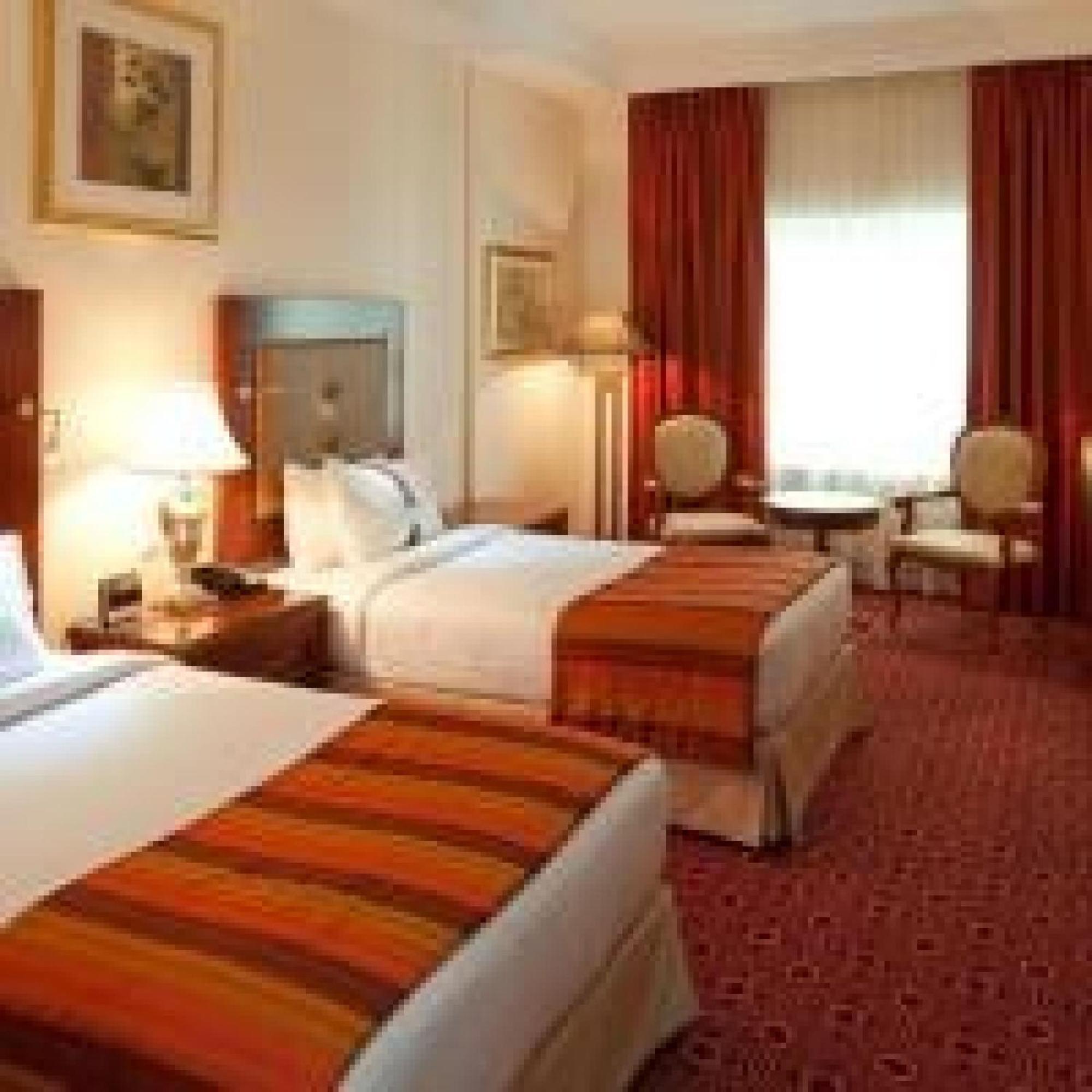 Dancenter Luxury International Hotel Dubai