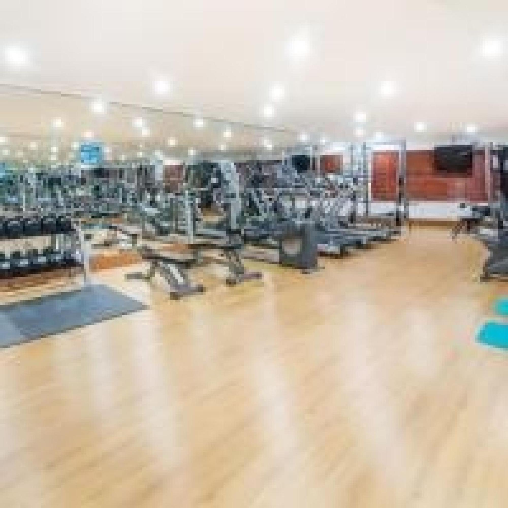 Hotel Dancenter Luxury International